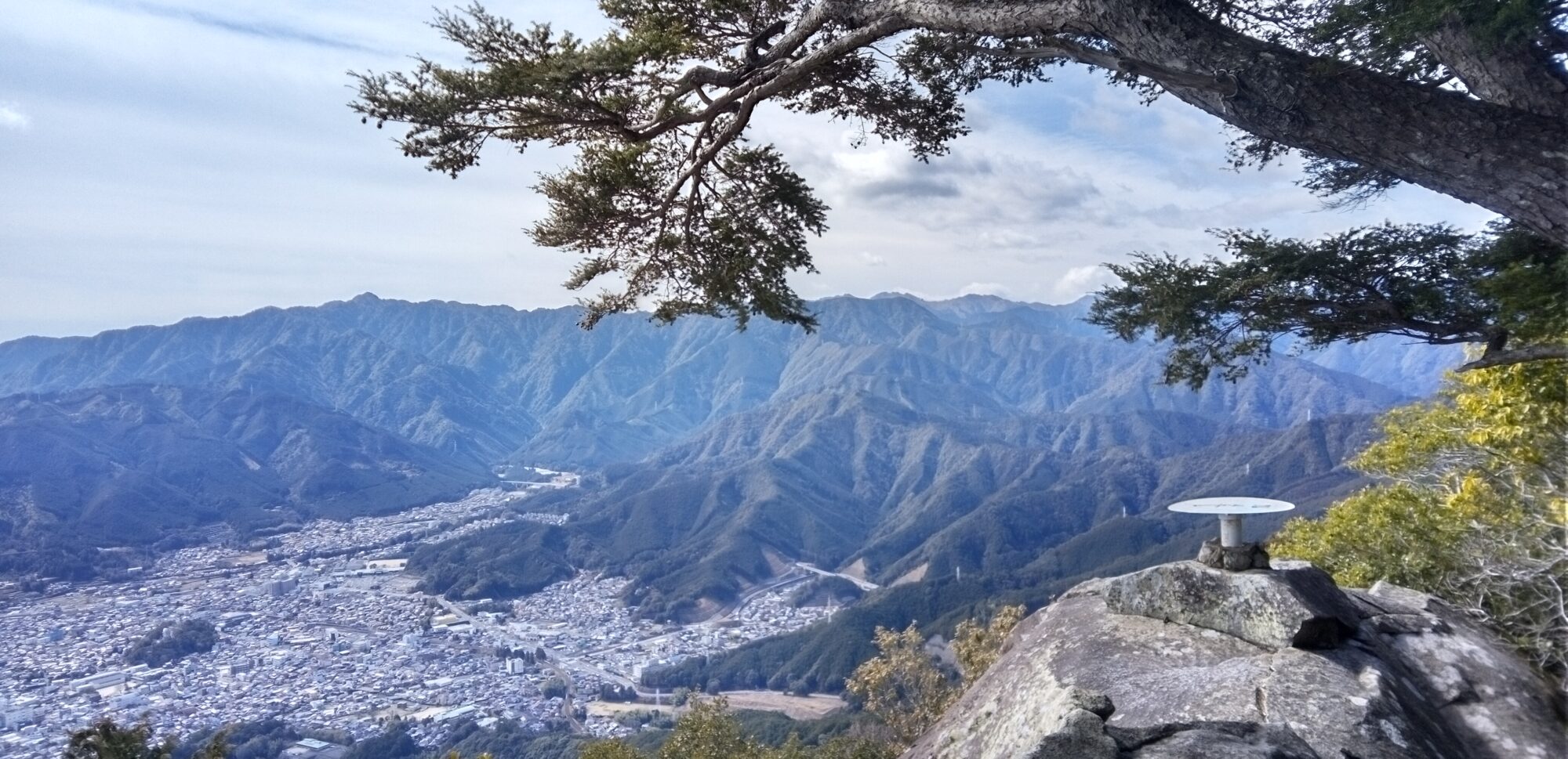 セラピストと歩く 馬越峠・天狗倉山