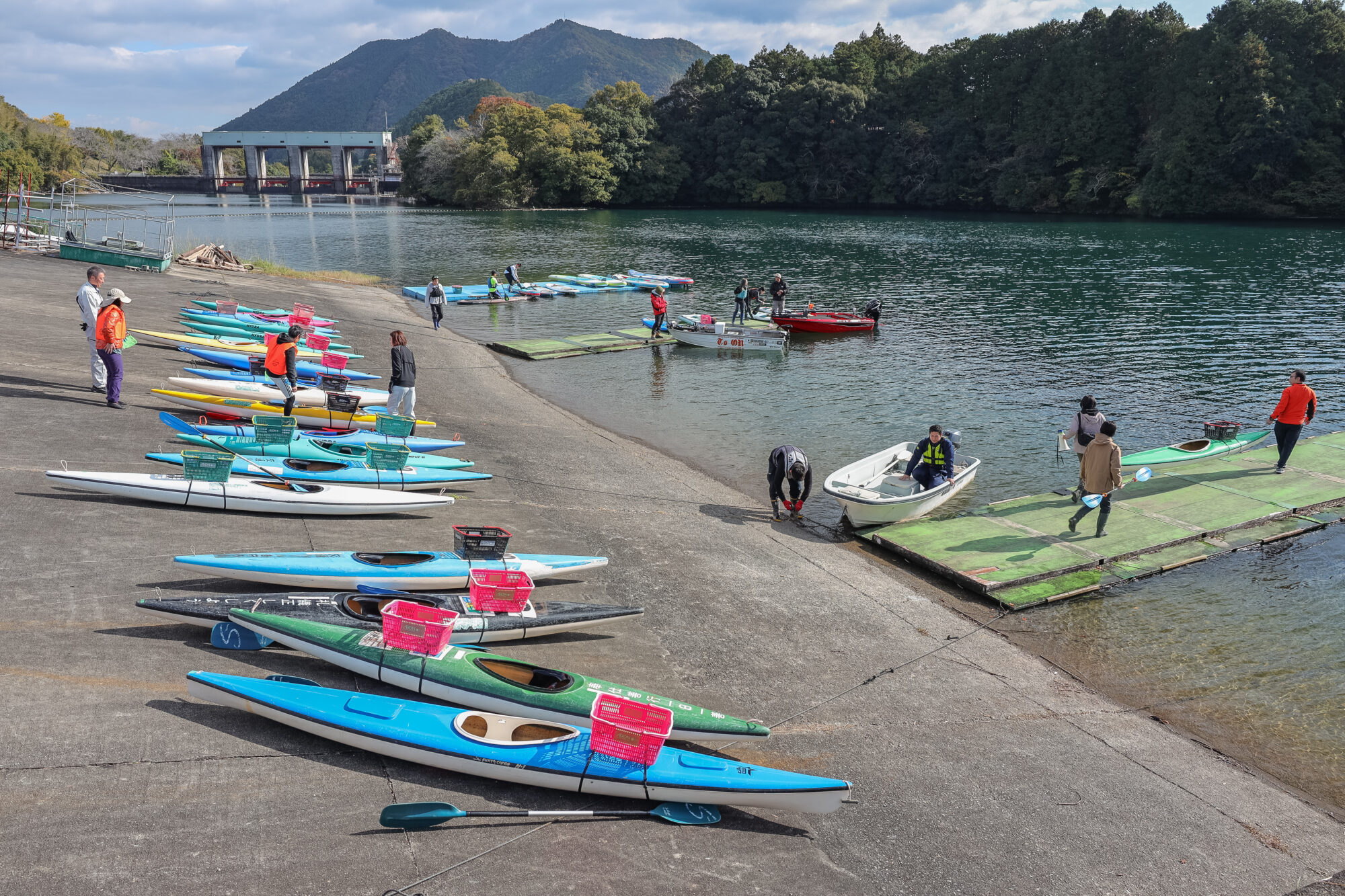 プラスチックフィッシングで環境学習【SUP・カヌー】